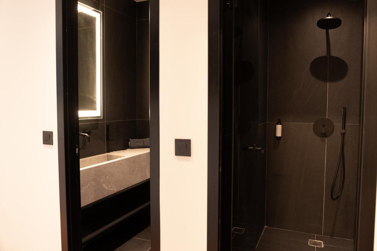 Taskou Luxury Suites เทสซาโลนิกิ ภายนอก รูปภาพ