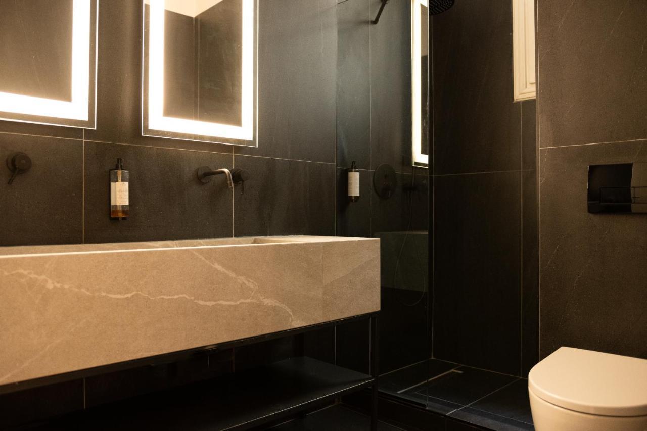 Taskou Luxury Suites เทสซาโลนิกิ ภายนอก รูปภาพ
