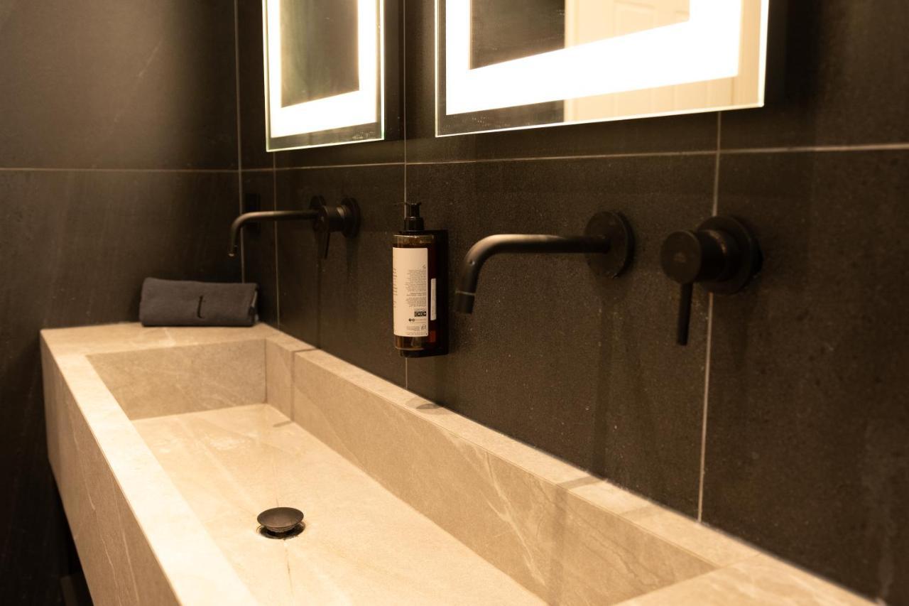 Taskou Luxury Suites เทสซาโลนิกิ ภายนอก รูปภาพ