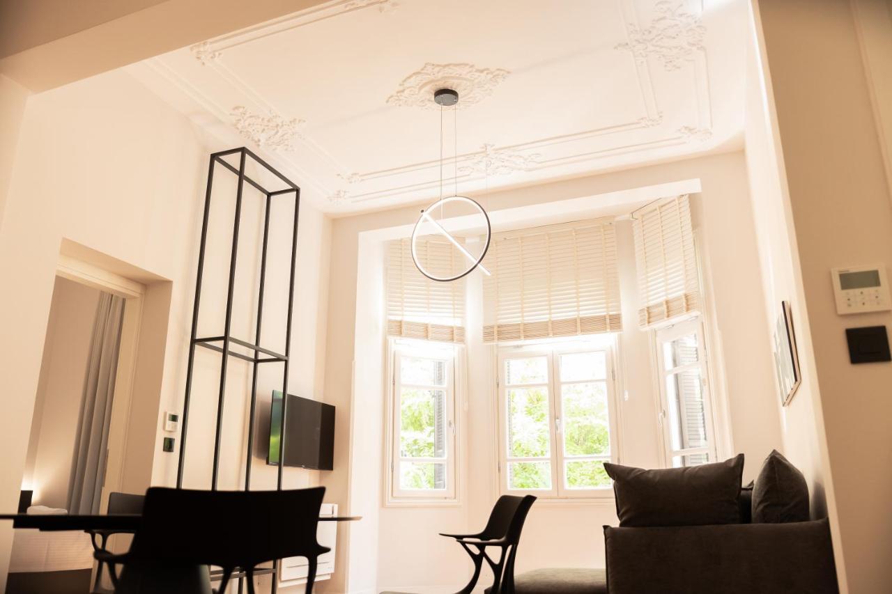 Taskou Luxury Suites เทสซาโลนิกิ ภายนอก รูปภาพ