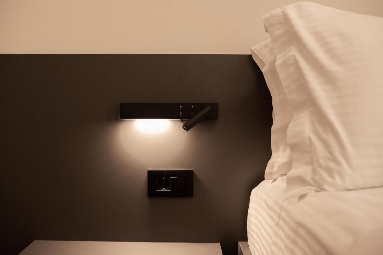 Taskou Luxury Suites เทสซาโลนิกิ ภายนอก รูปภาพ