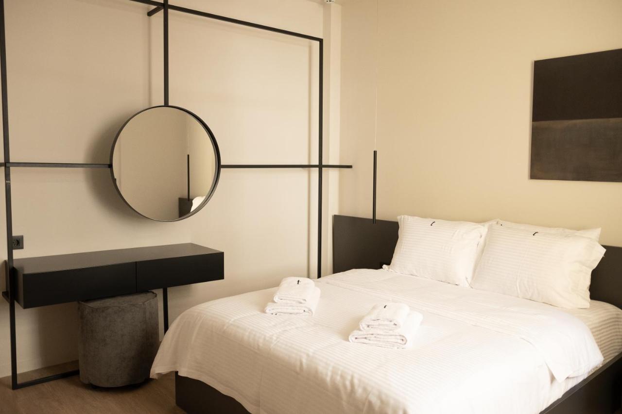 Taskou Luxury Suites เทสซาโลนิกิ ภายนอก รูปภาพ