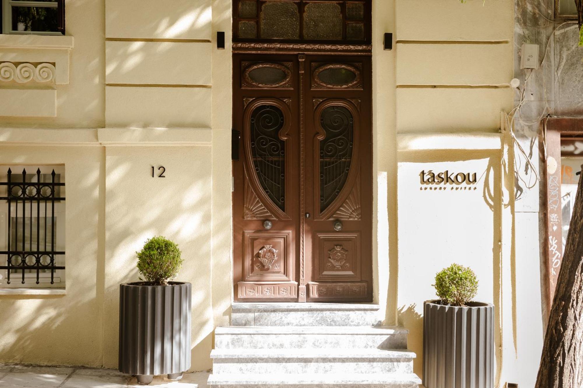 Taskou Luxury Suites เทสซาโลนิกิ ภายนอก รูปภาพ