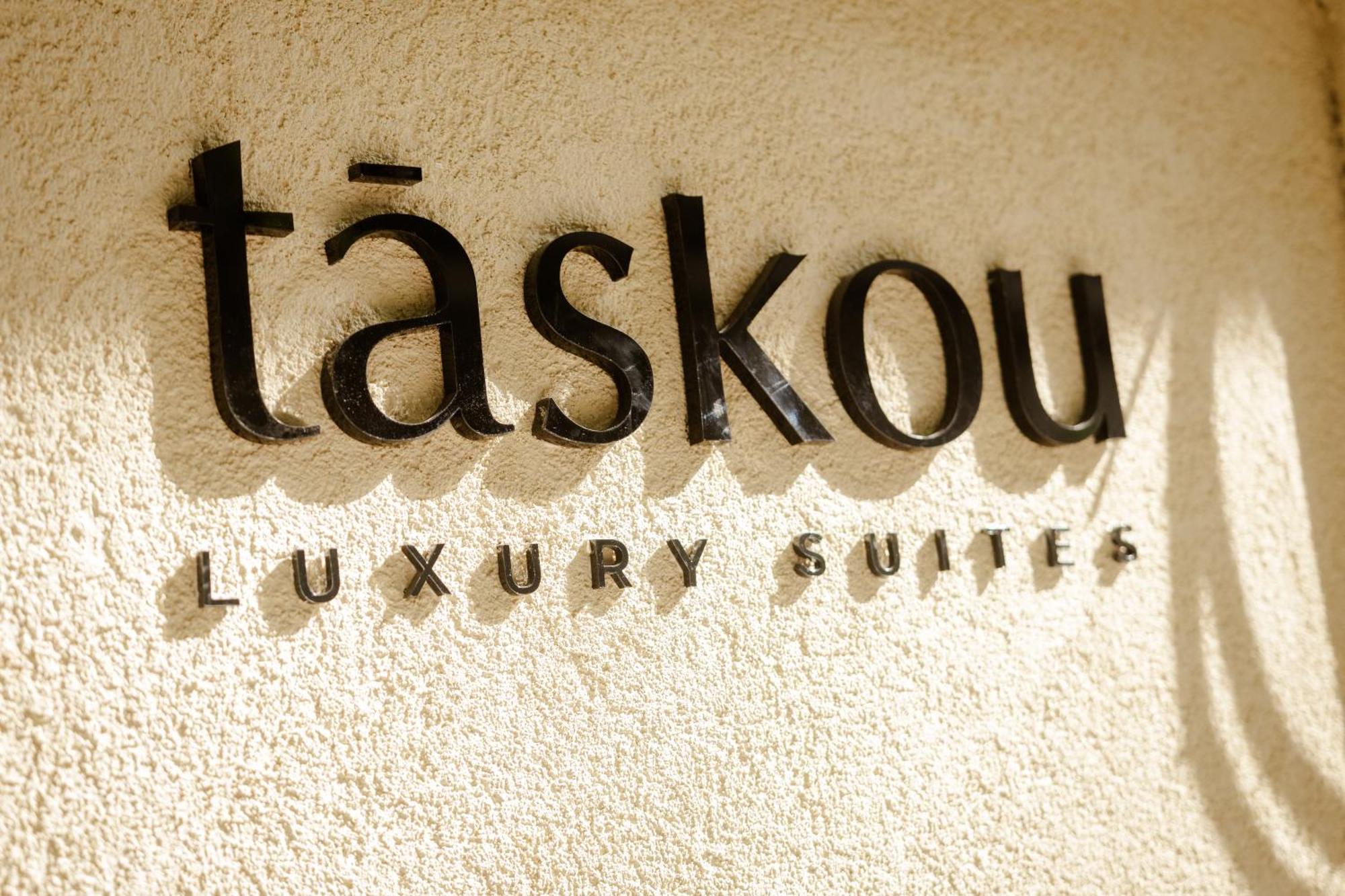 Taskou Luxury Suites เทสซาโลนิกิ ภายนอก รูปภาพ